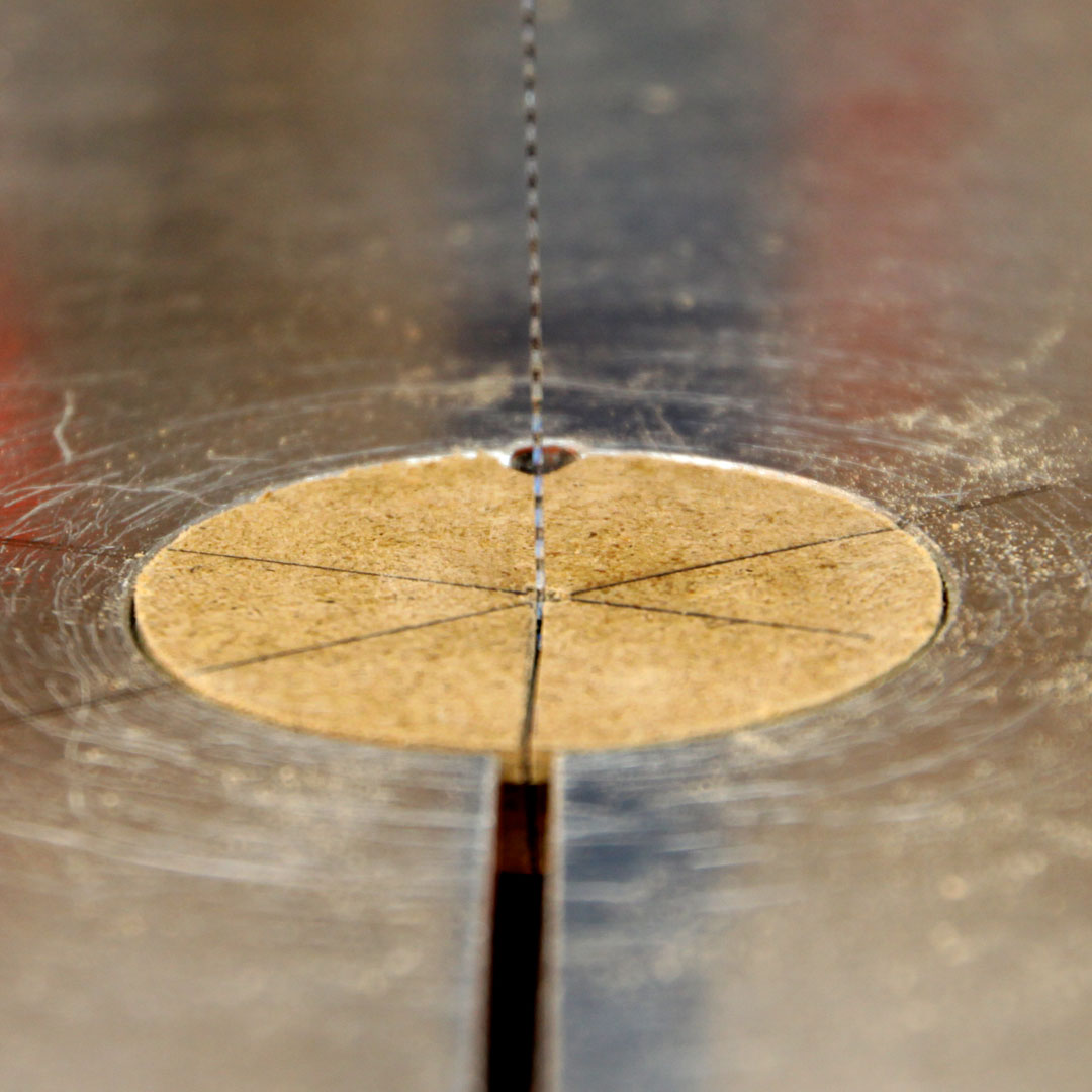 Atelier-Carole-Szwarc-Formation-en-marqueterie_Lumiere